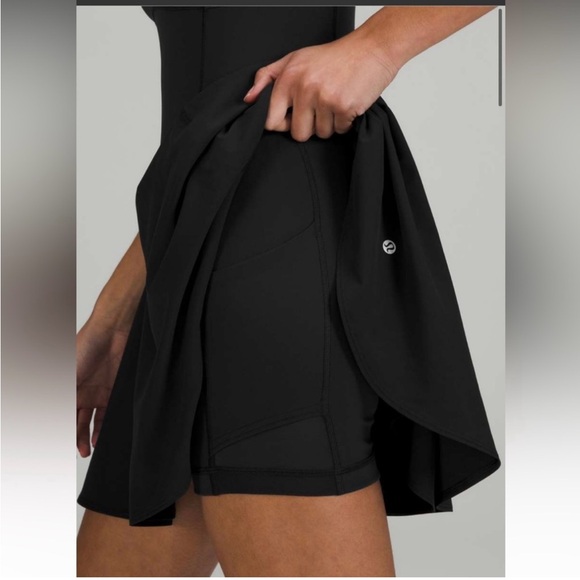 Lululemon court crush dress - Picture 4 of 7